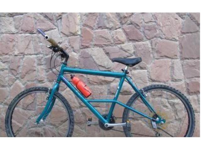 Продам взрослый велосипед-горный красавец Altus из Германии